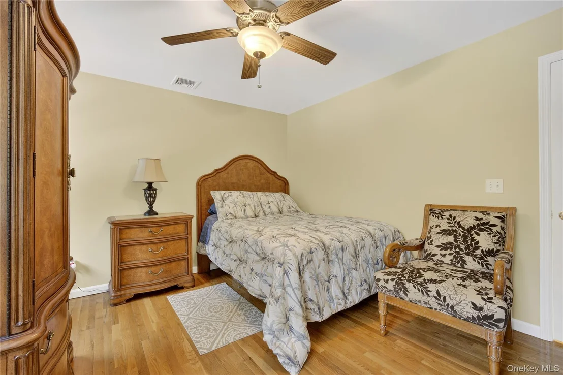 Photo of 14 Meadow Crest Drive