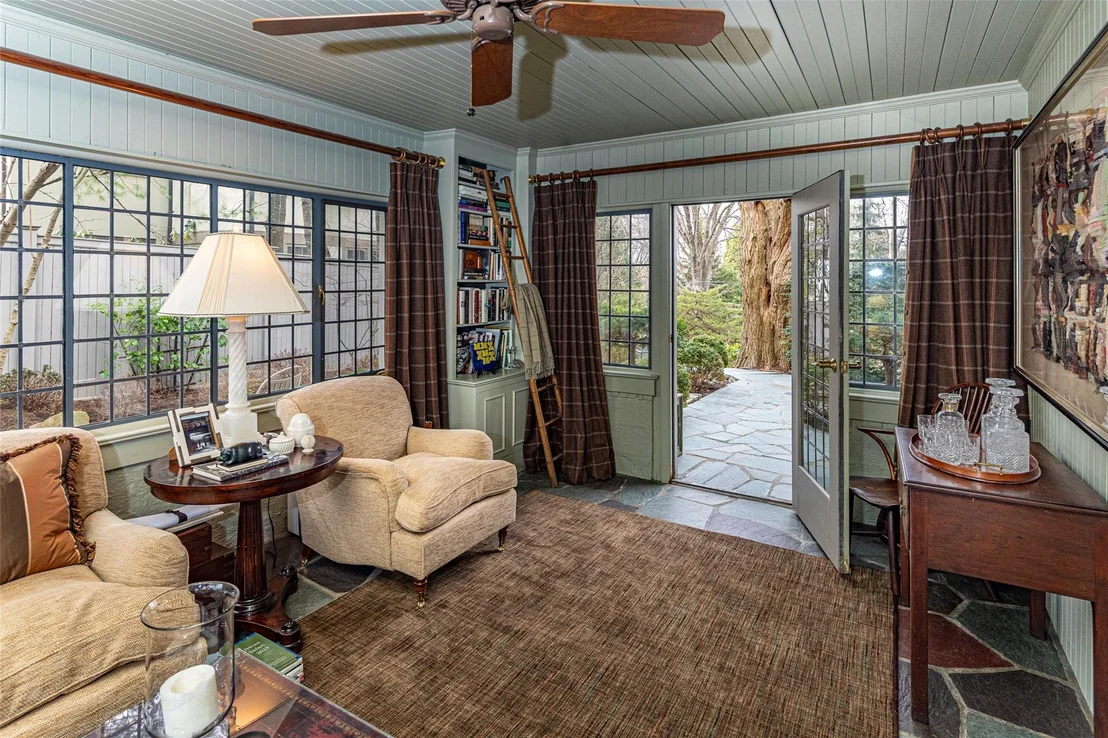 Photo of 23 Studio Lane