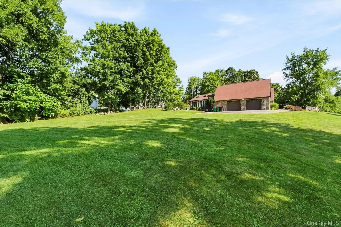 Photo of 14 Lisa Drive