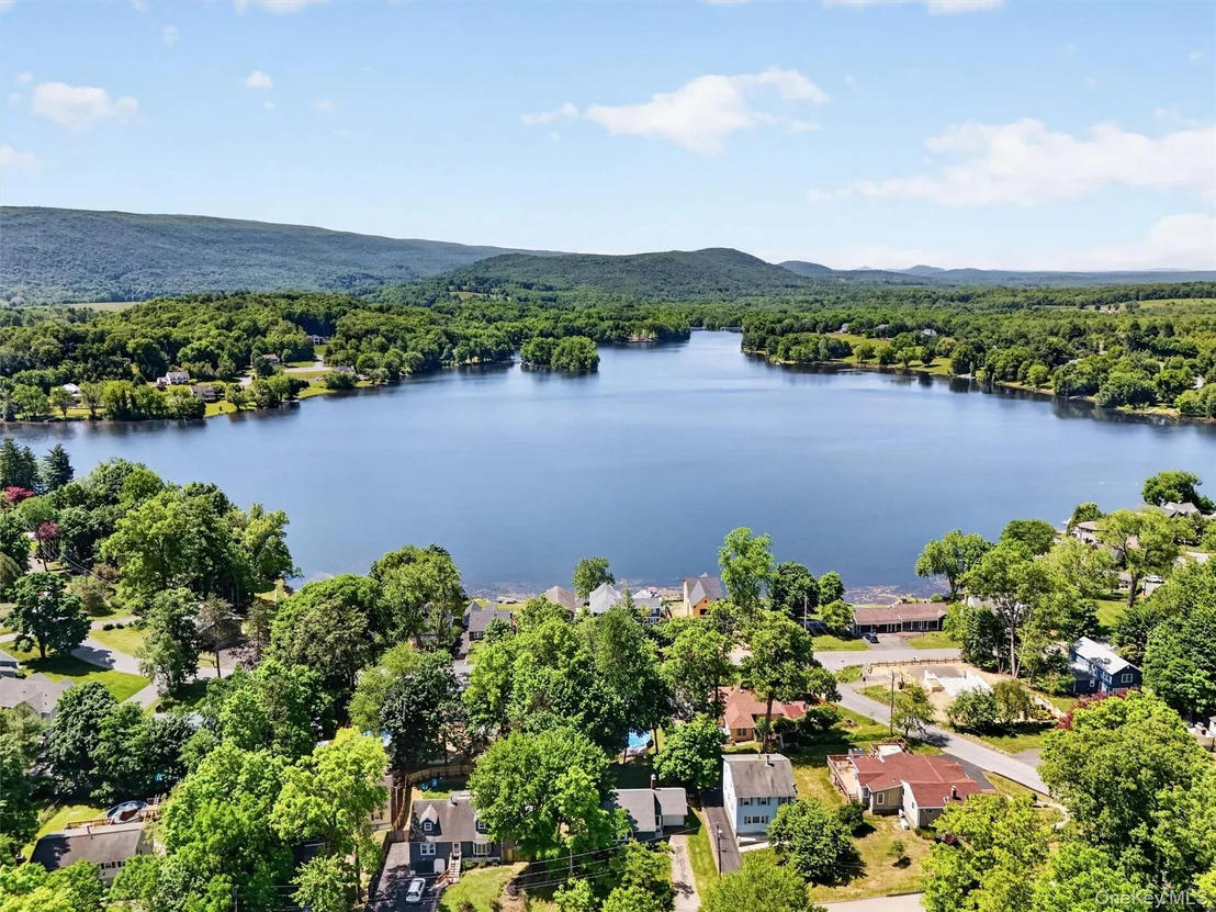 Photo of 333 Oak Drive