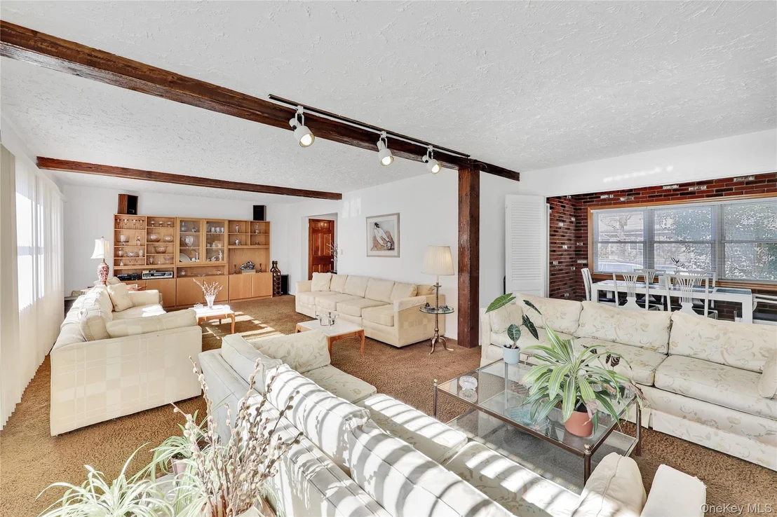 Photo of 7 Park Circle