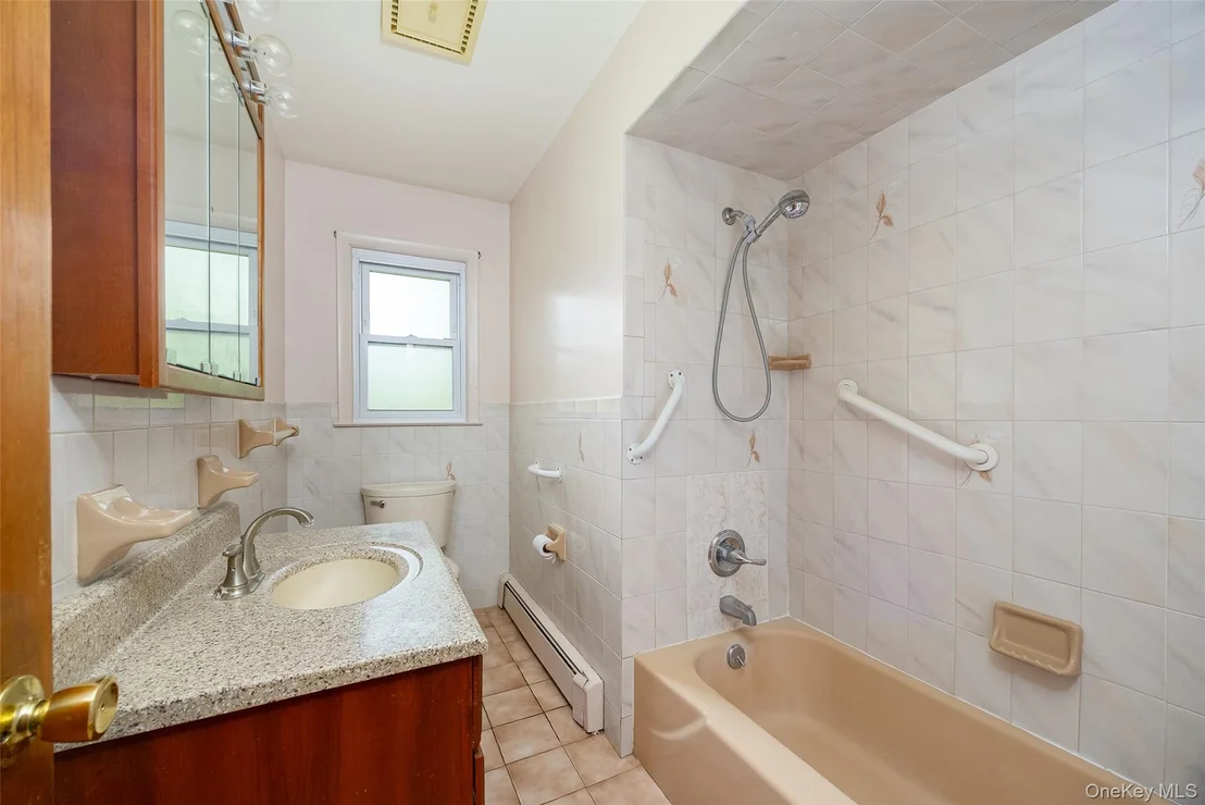 Photo of 24 Johns Boulevard