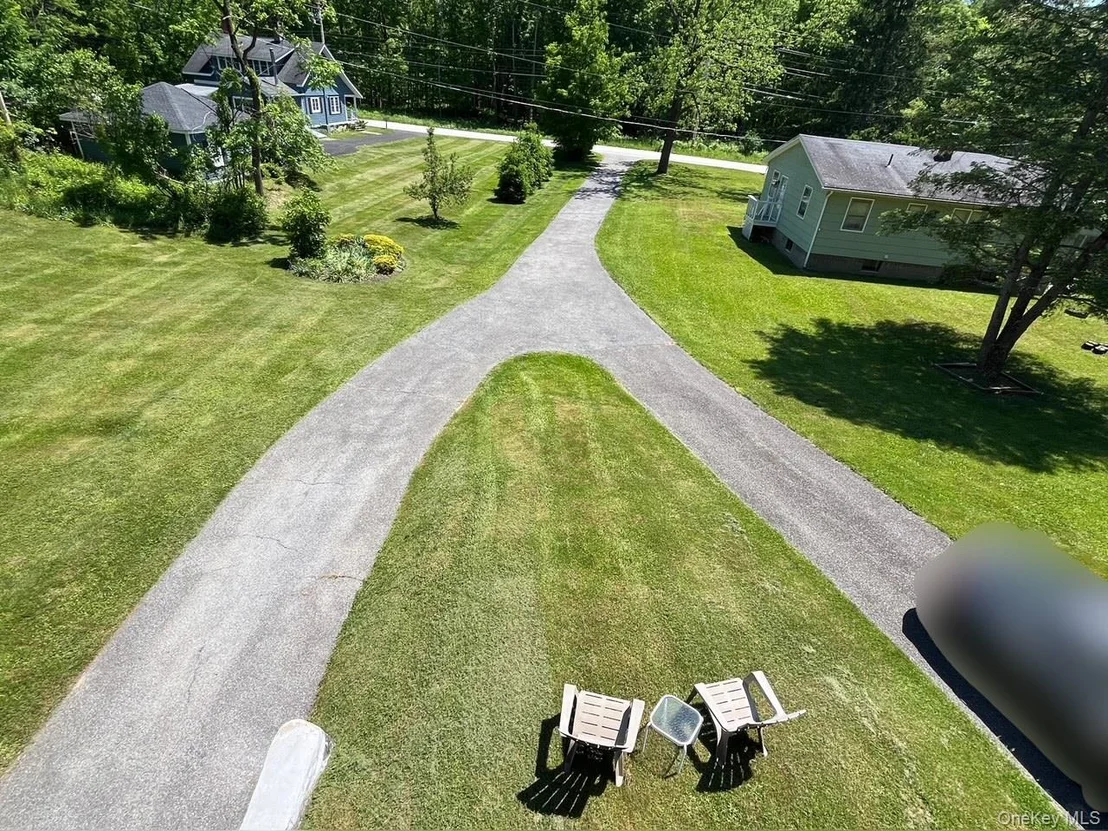 Photo of 51 Lakeside Road