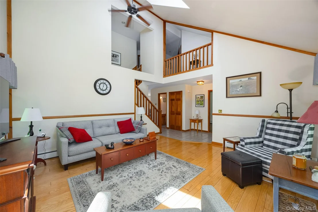 Photo of 44 Eleanor Drive