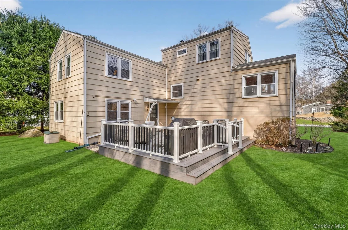 Photo of 18 Clovebrook Road