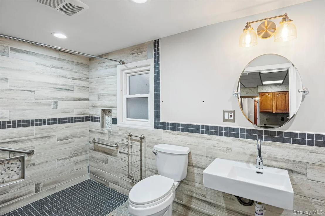 Photo of 308 Saint Marks Avenue
