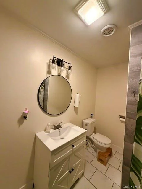 Photo of 5093 Route 9W