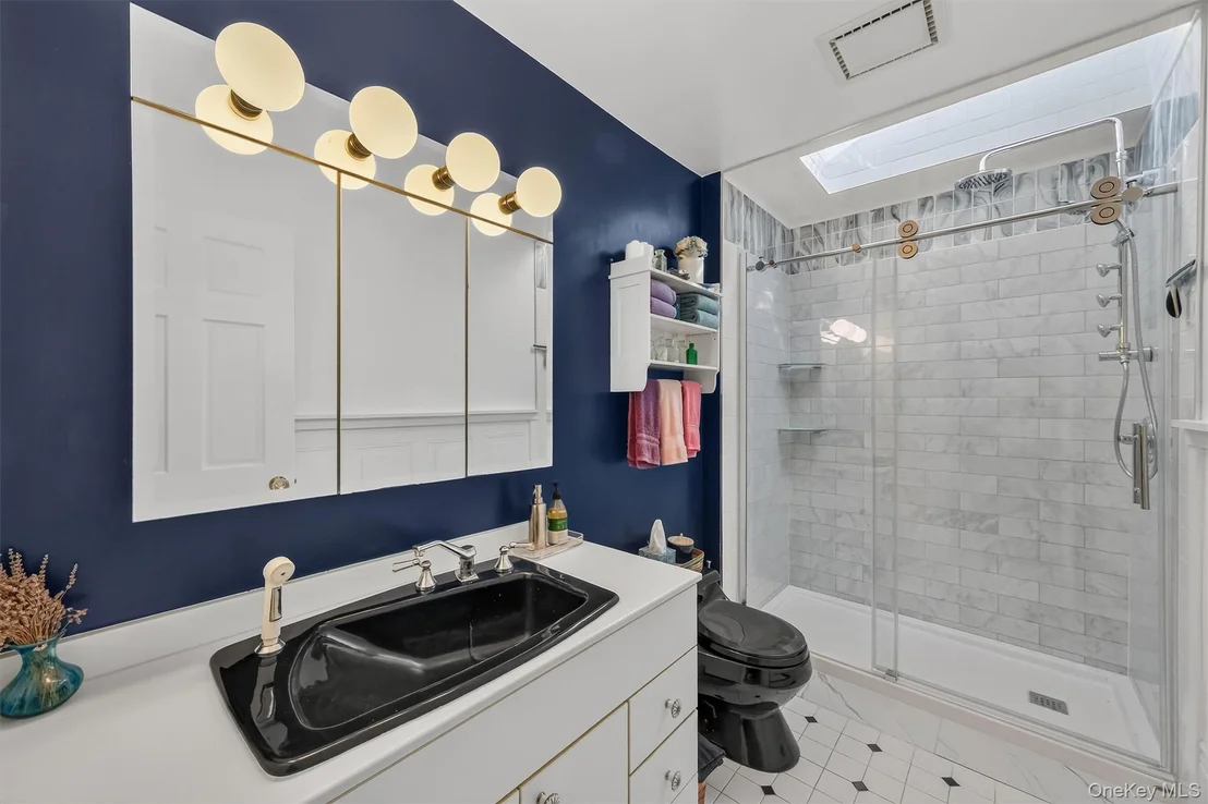 Photo of 17 N Jackson Drive