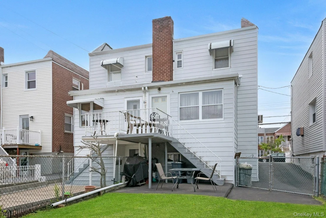 Photo of 152 Meagher Avenue