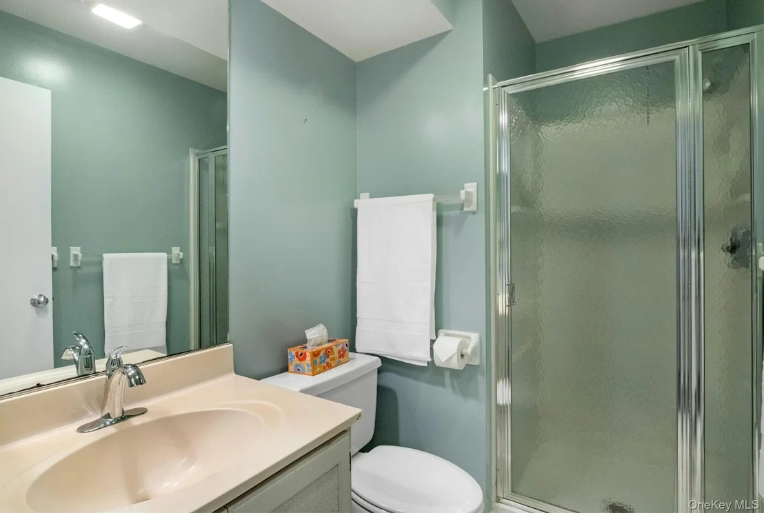 Photo of 707 Eagle Bay Drive