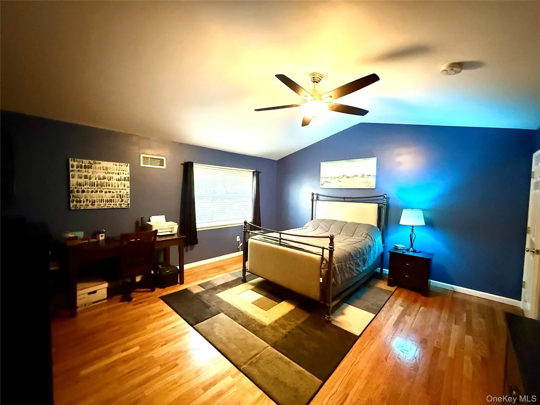 Photo of 142 Pinebrook Drive