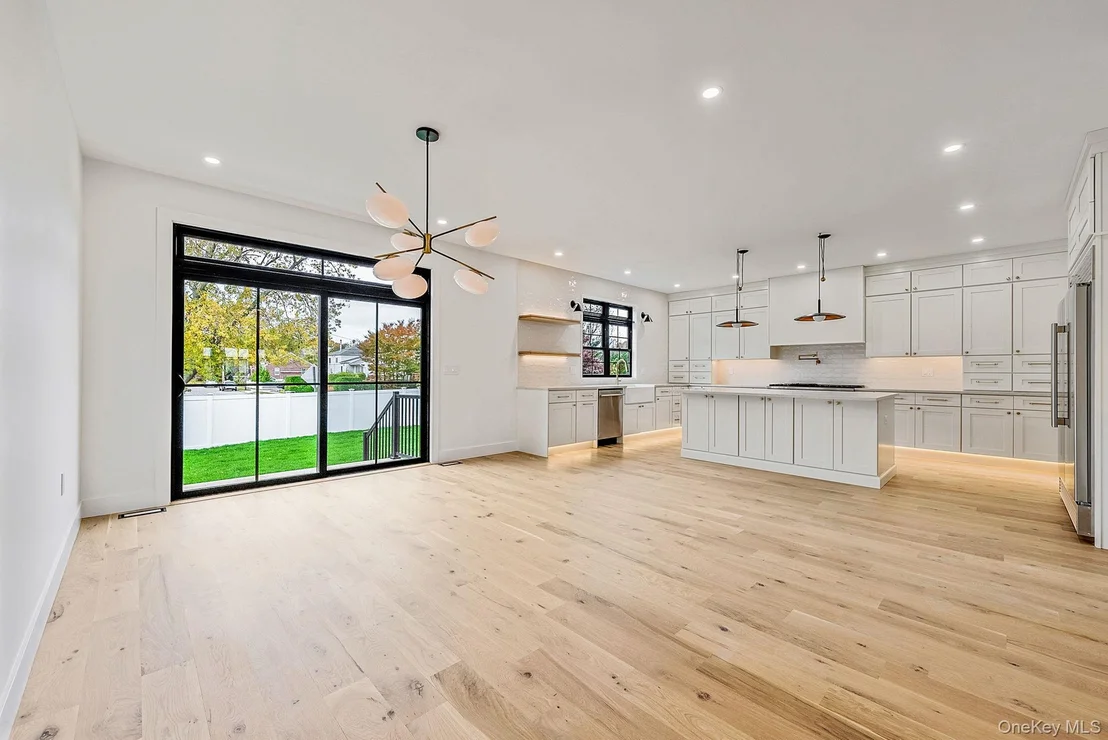 Photo of 2542 Lefferts Place
