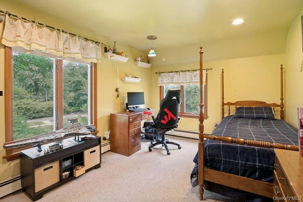 Photo of 312 Quaker Road