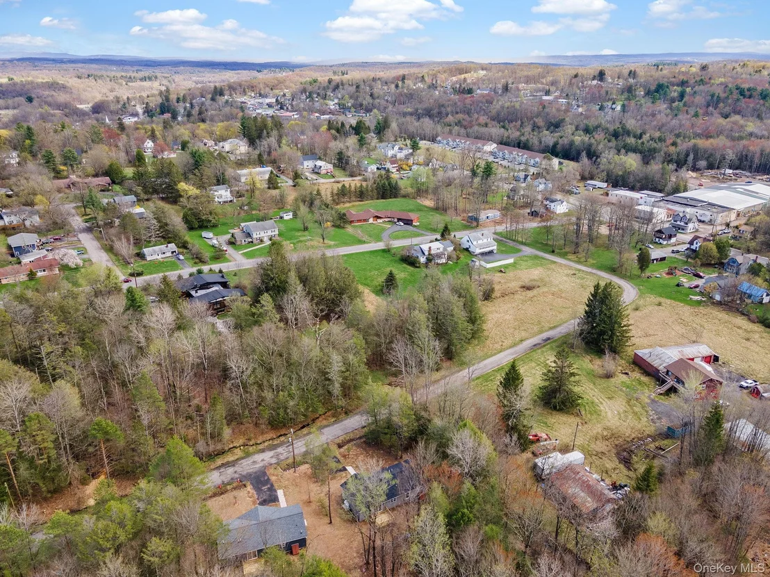 Photo of 45 Pinehurst Drive W