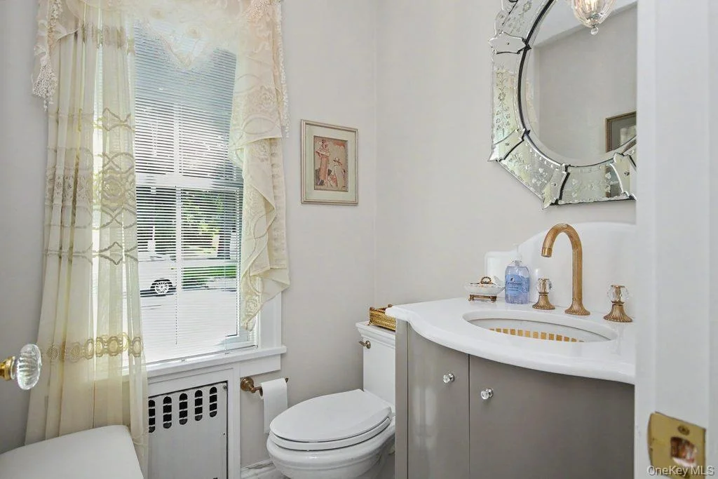 Photo of 73 Clinton Avenue