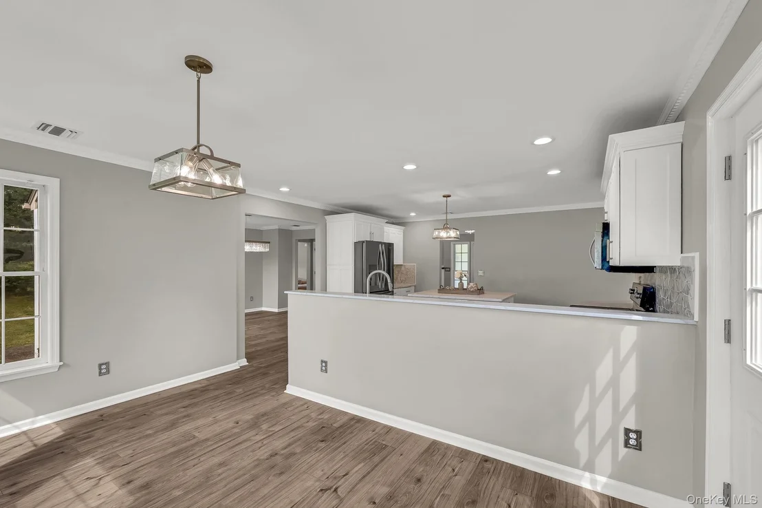 Photo of 176 Beverly Road