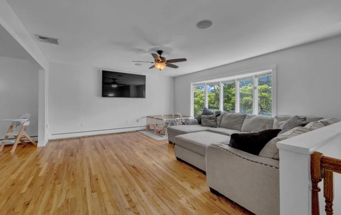 Photo of 7 Gregory Drive