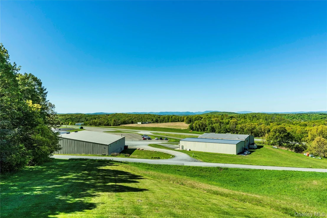 Photo of 115 N Smith Road