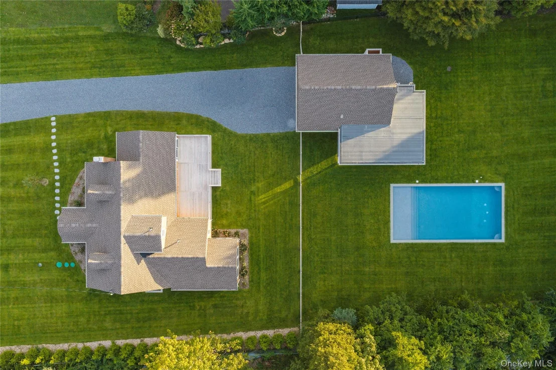 Photo of 605 Cedar Drive
