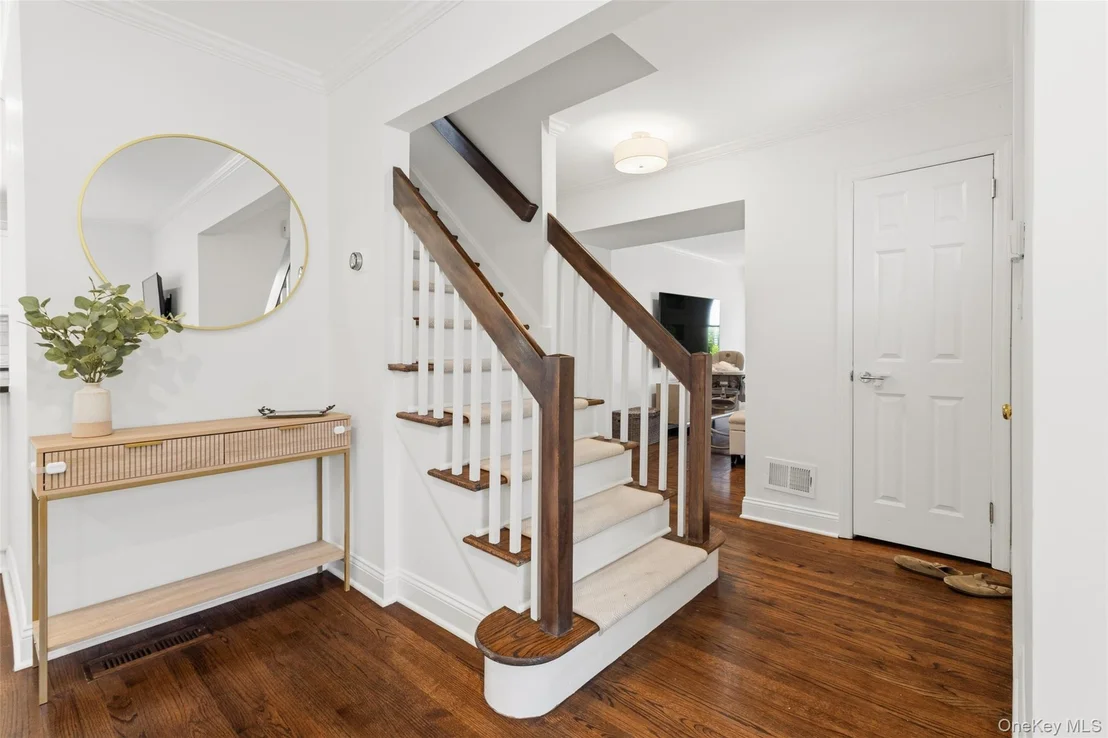 Photo of 116 Huntley Drive