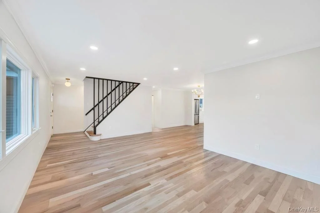 Photo of 92 Sunset Road