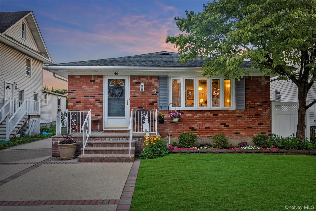 Photo of 46 Forest Avenue
