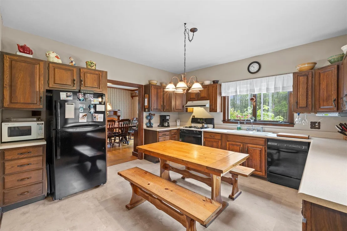Photo of 149 River Road