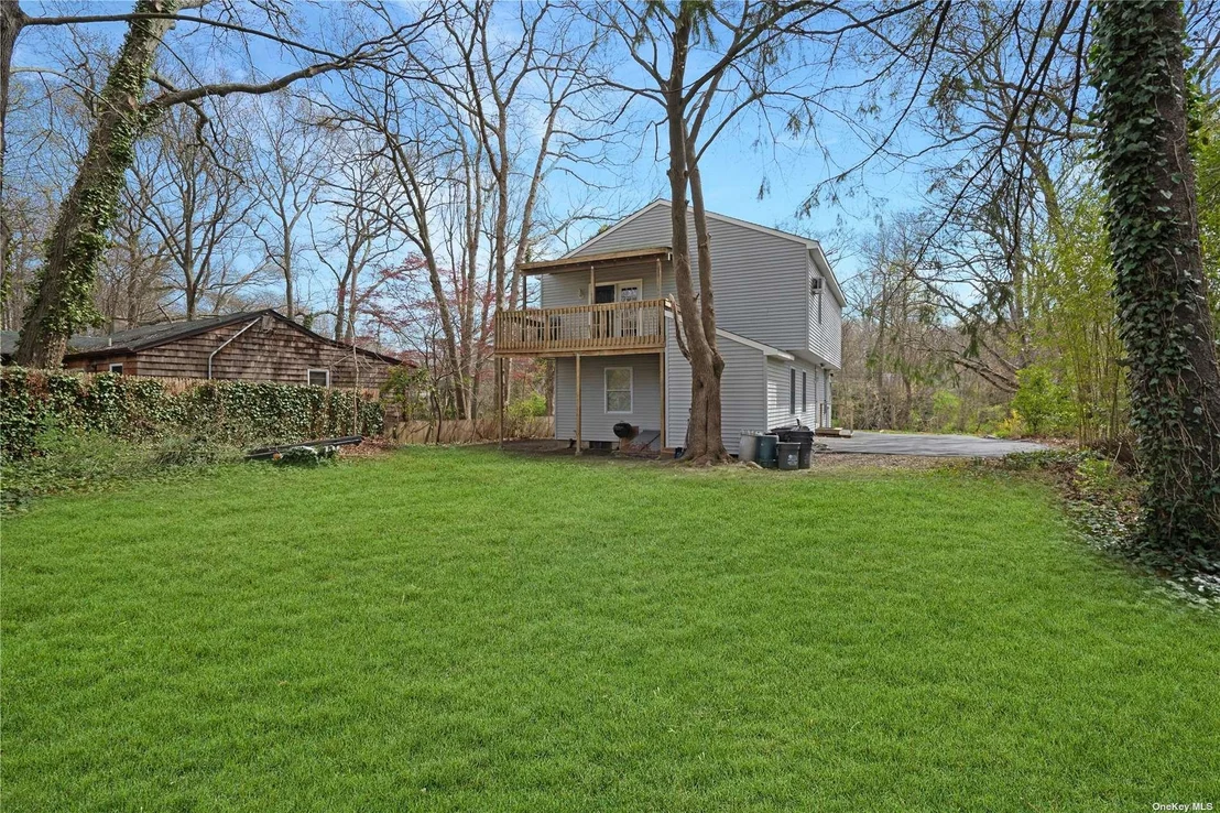 Photo of 110 Riviera Drive