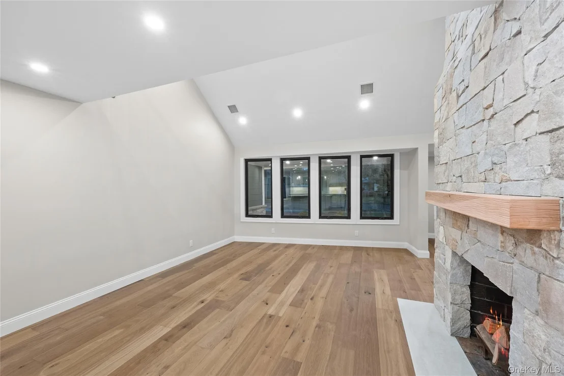 Photo of 11 Ranch Place