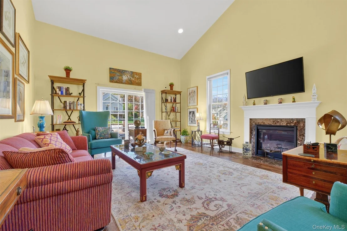 Photo of 17 Deforest Drive