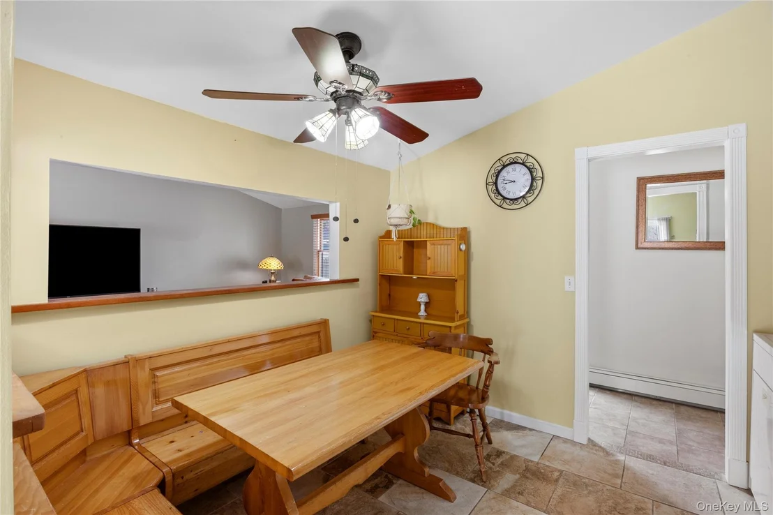 Photo of 137 Riverside Avenue