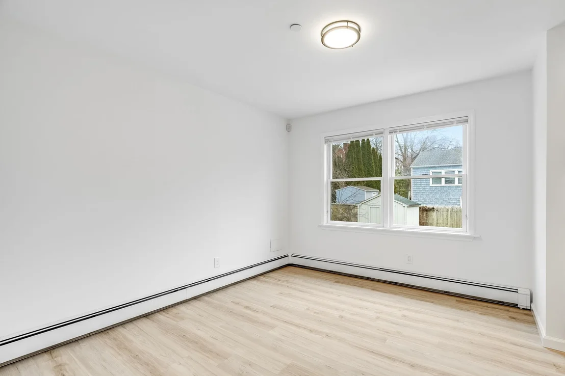 Photo of 9 Adelphi Avenue