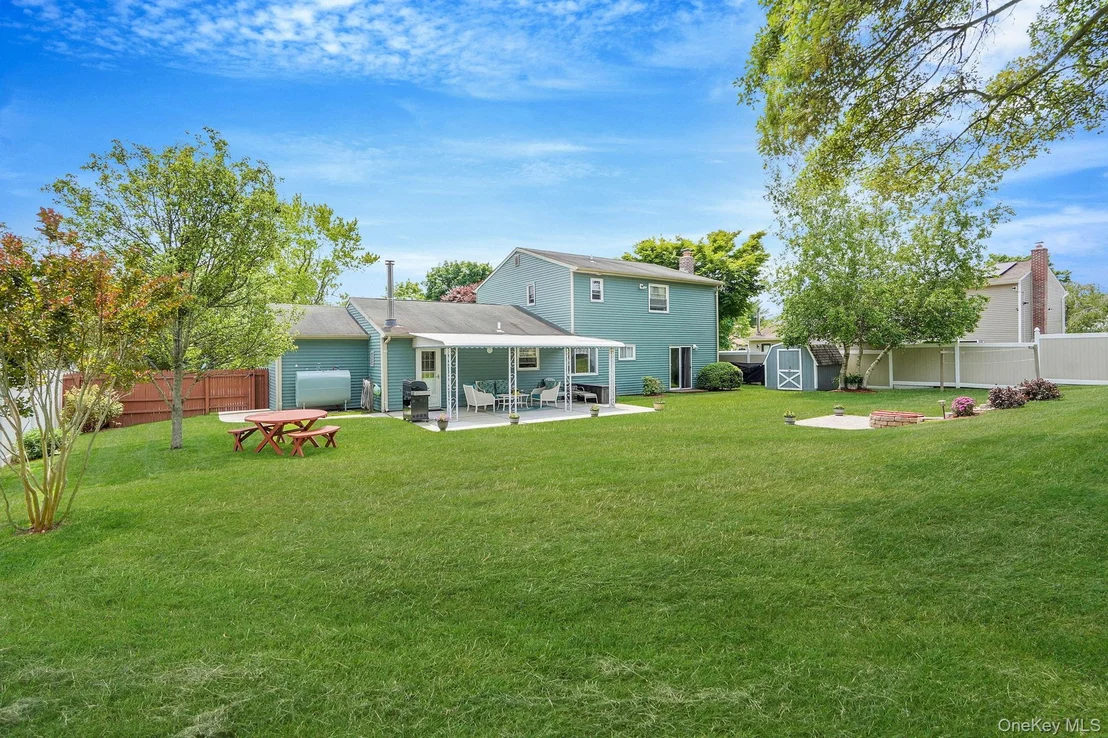 Photo of 86 Rustic Avenue