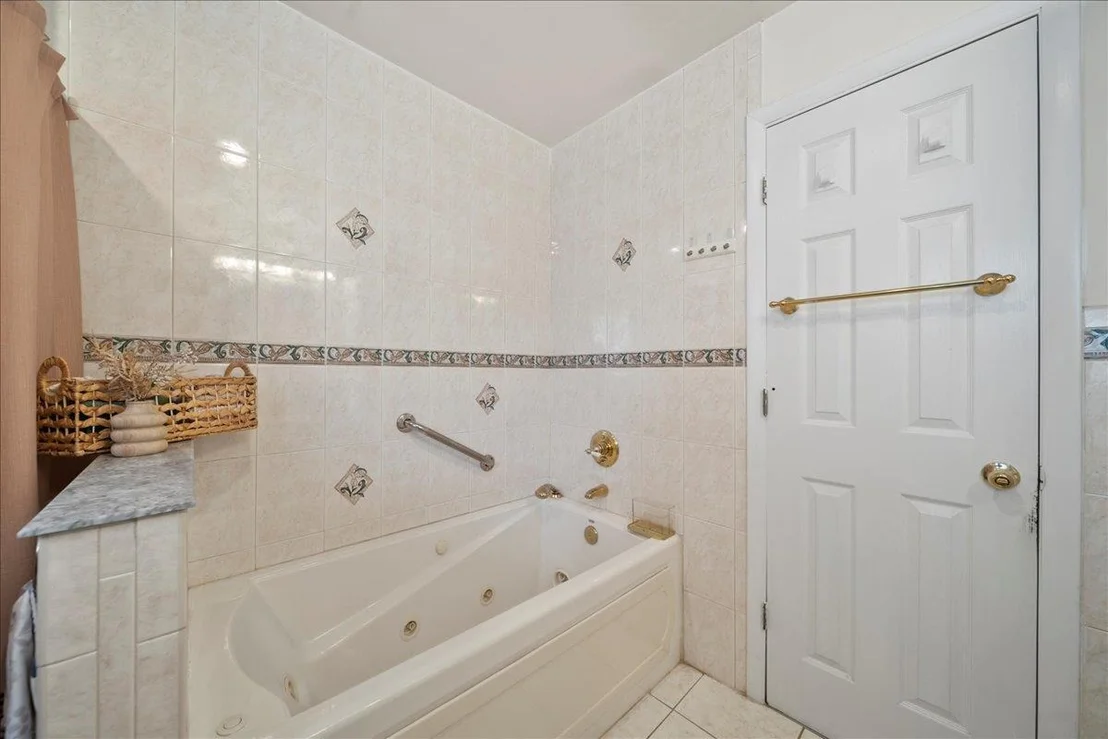 Photo of 164 N Prospect Avenue
