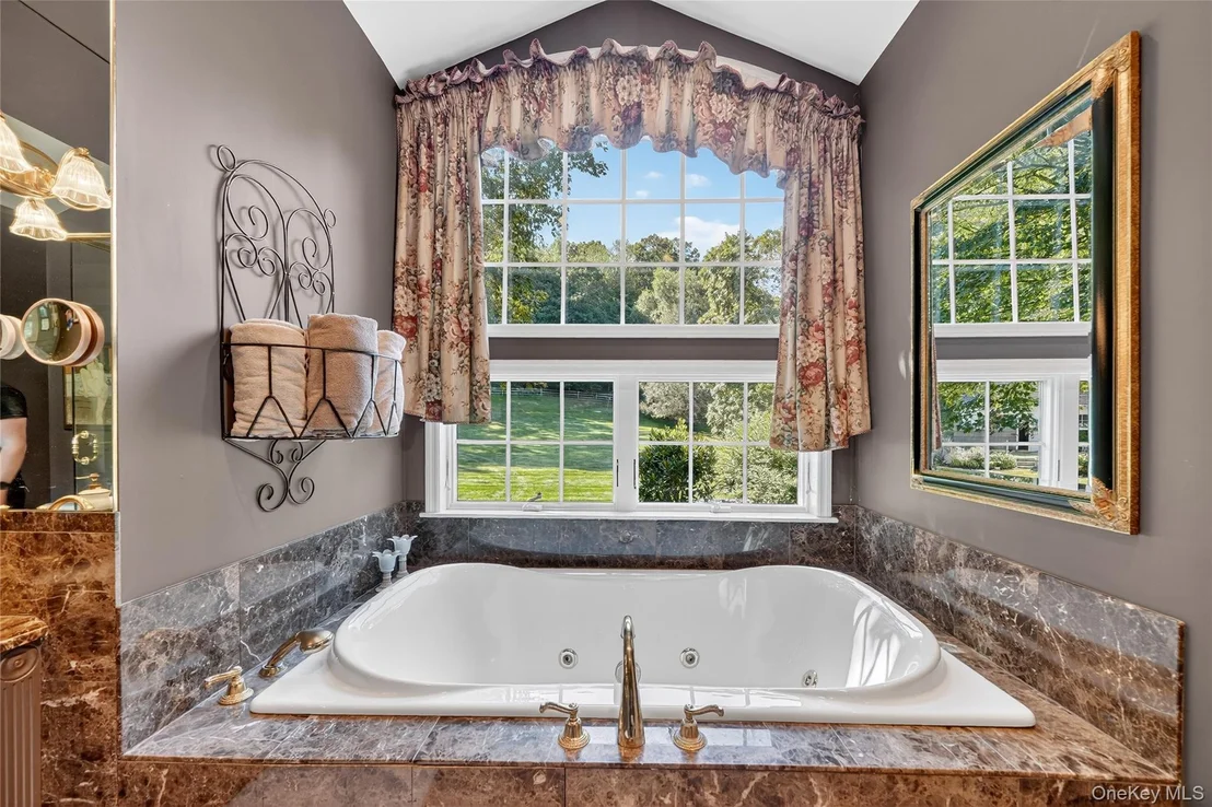 Photo of 21 Mianus Drive