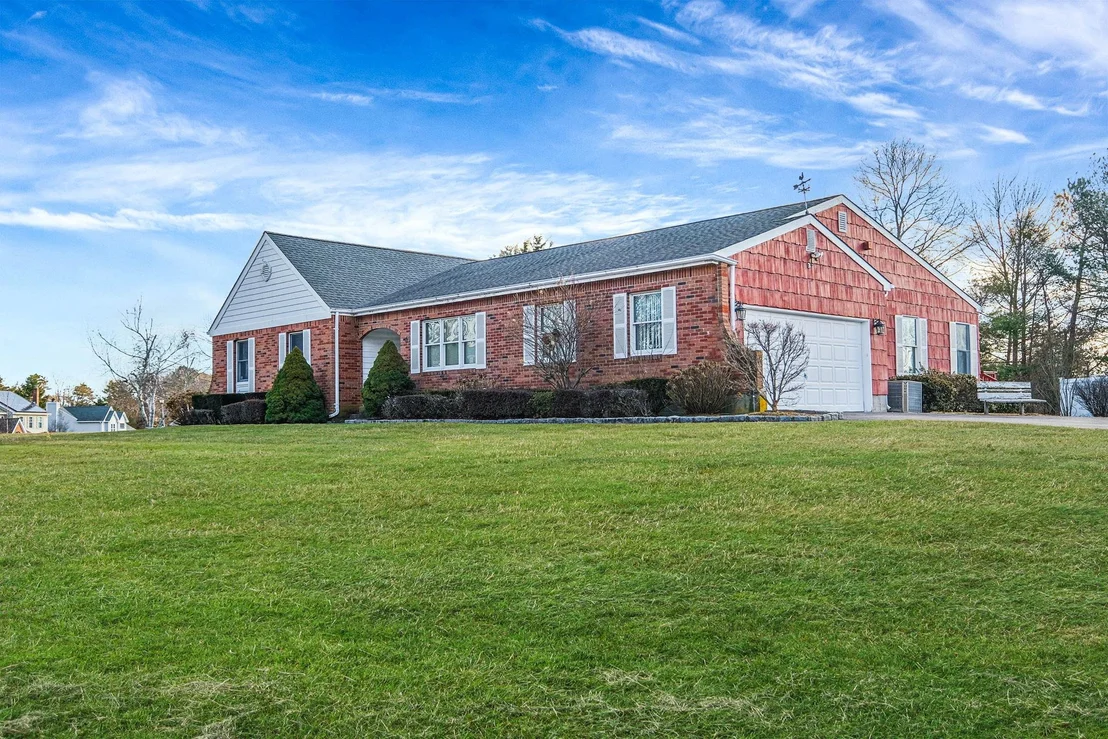 Photo of 35 Westminster Drive
