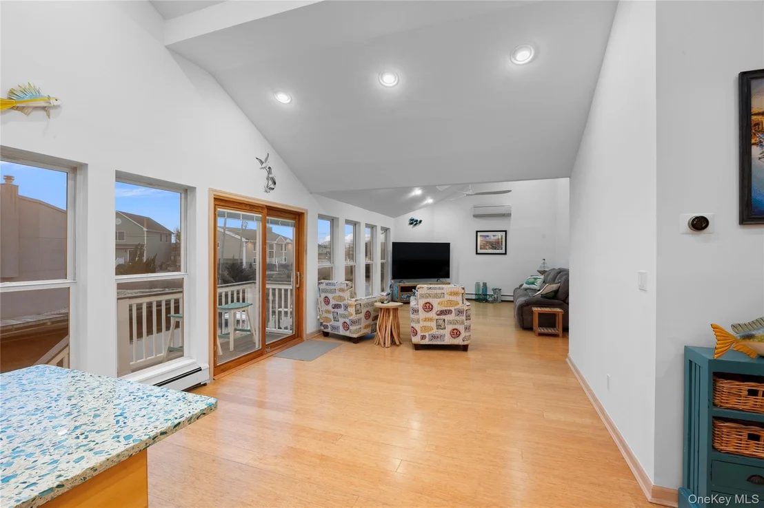 Photo of 226 Lee Place
