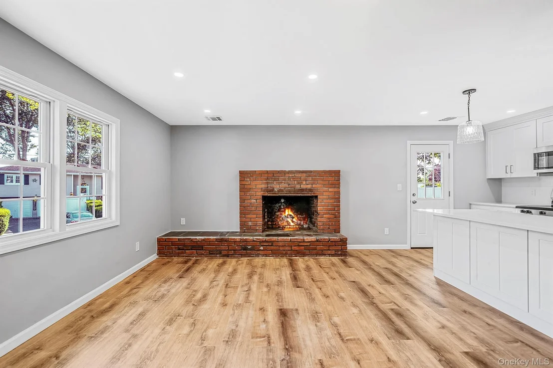 Photo of 18 Joyce Drive
