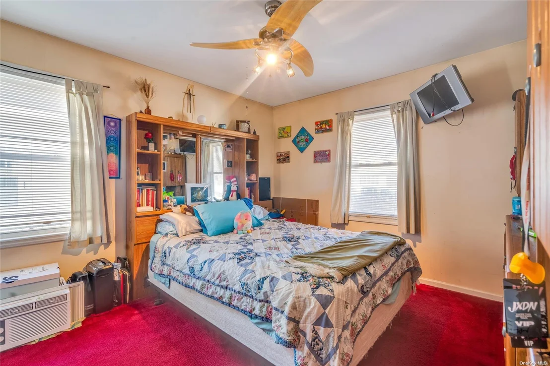 Photo of 128 Gracie Drive