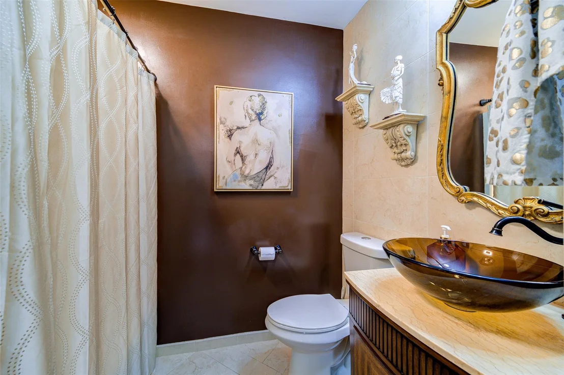 Photo of 8 Strawberry Lane