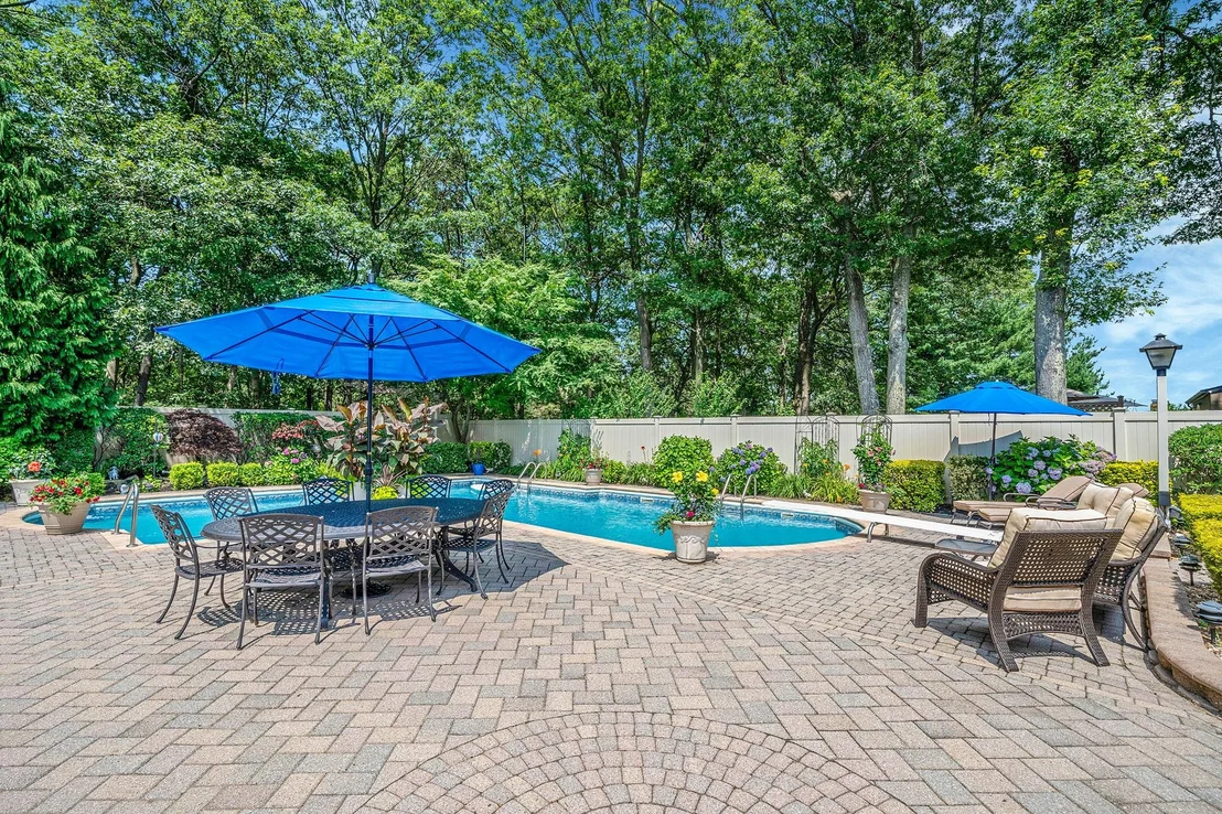 Photo of 59 Lindron Avenue