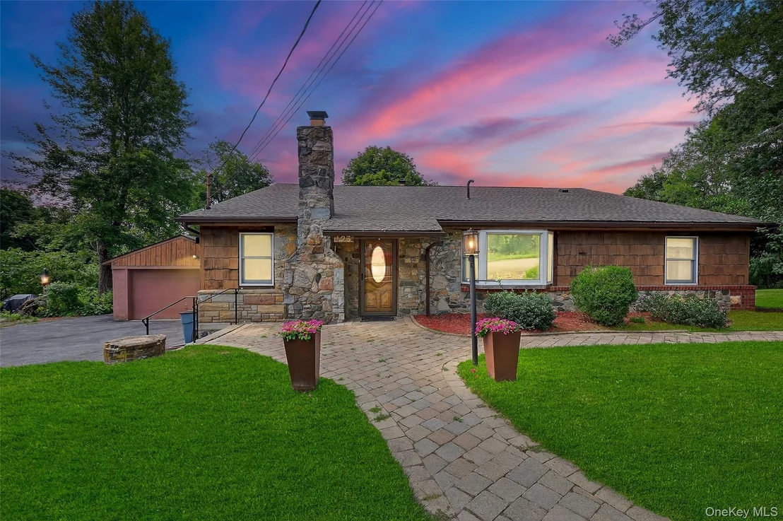 Photo of 125 Putnam Drive
