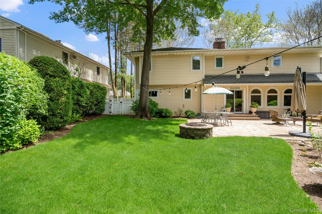 Photo of 565 Mohawk Road