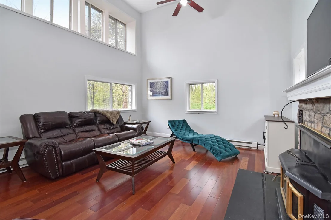 Photo of 16 Oskar Drive