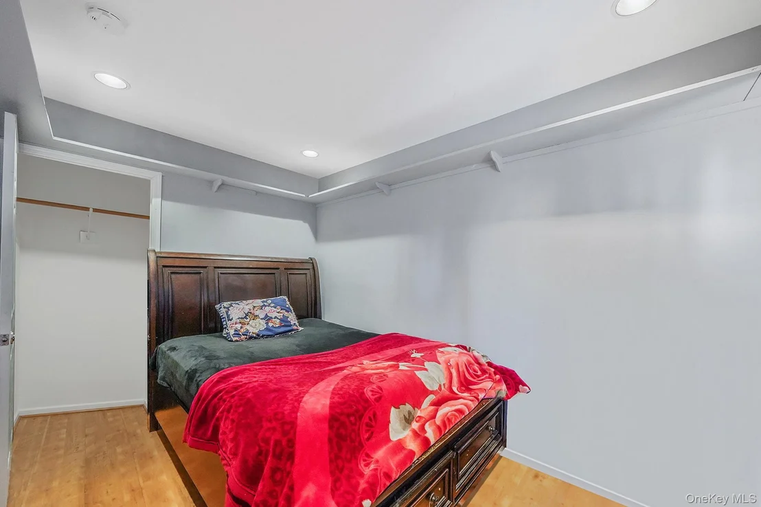Photo of 2 Buchanan Avenue