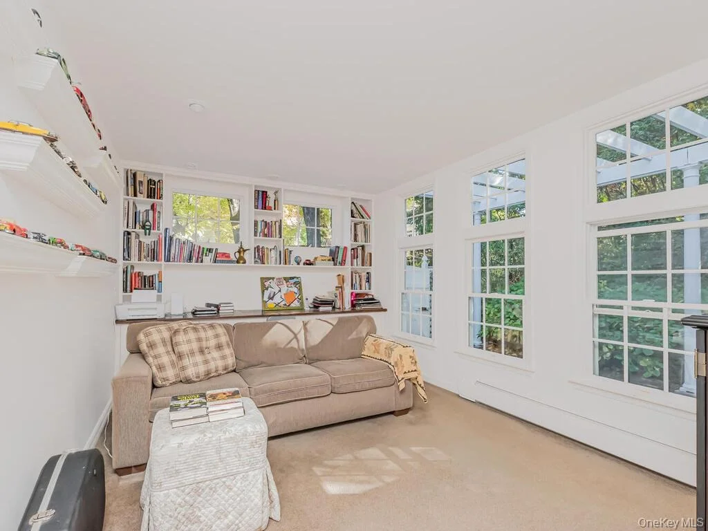 Photo of 105 Douglas Road