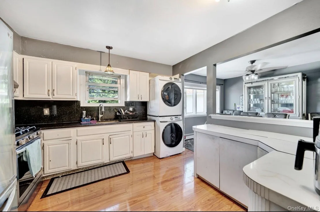 Photo of 1111 Franklin Avenue
