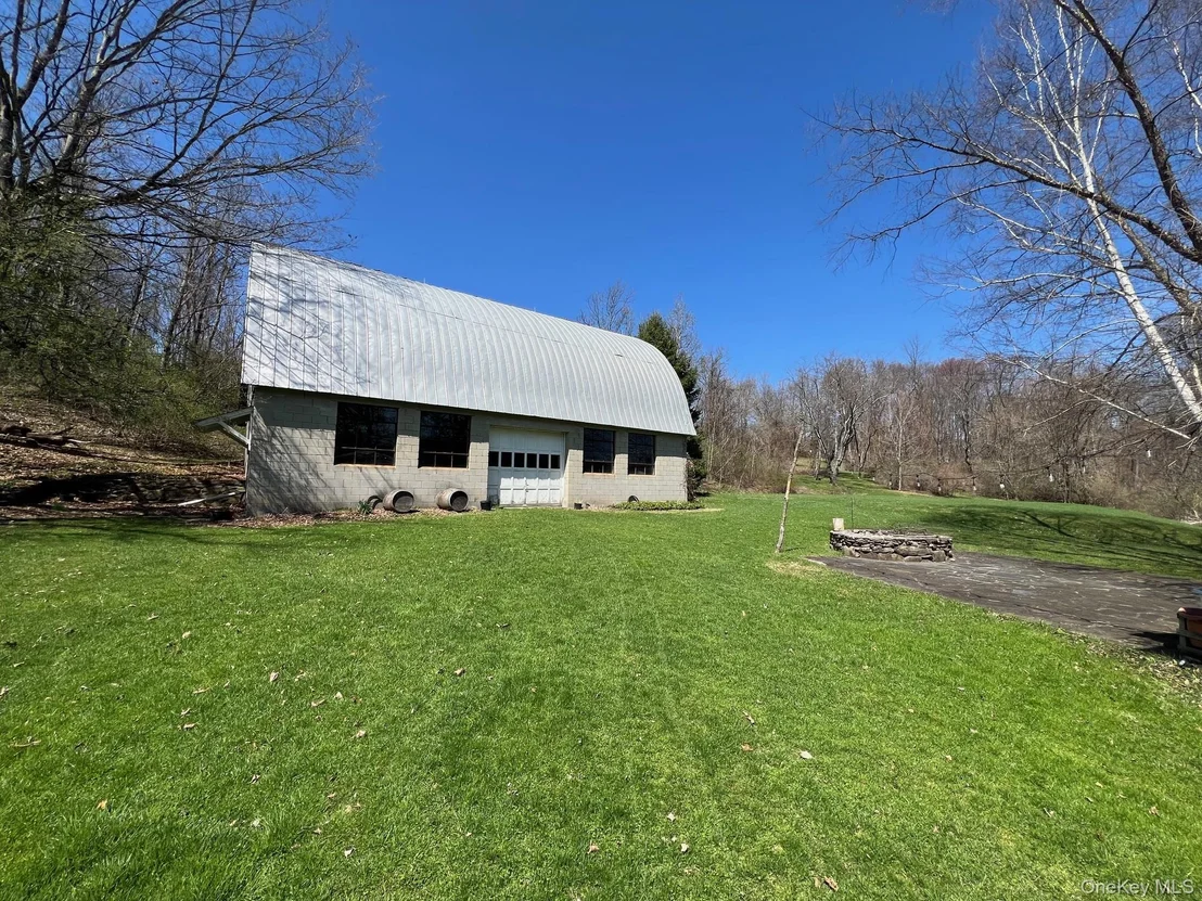 Photo of 819 Van Wagner Road