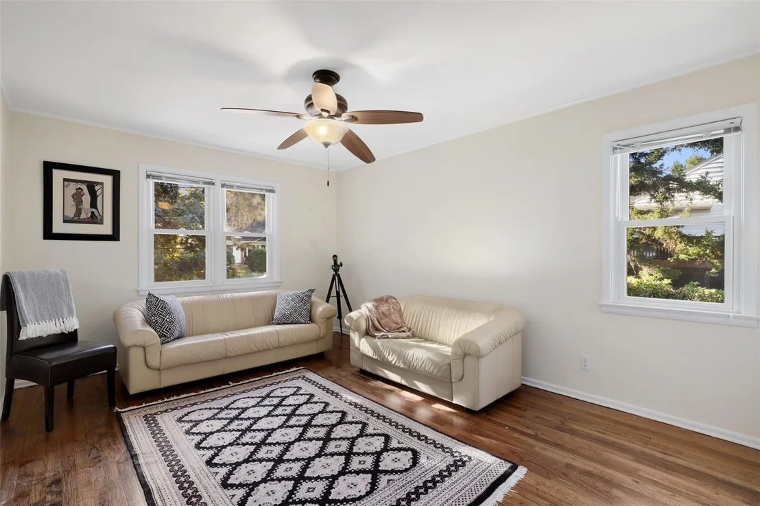 Photo of 13 Baylor Circle