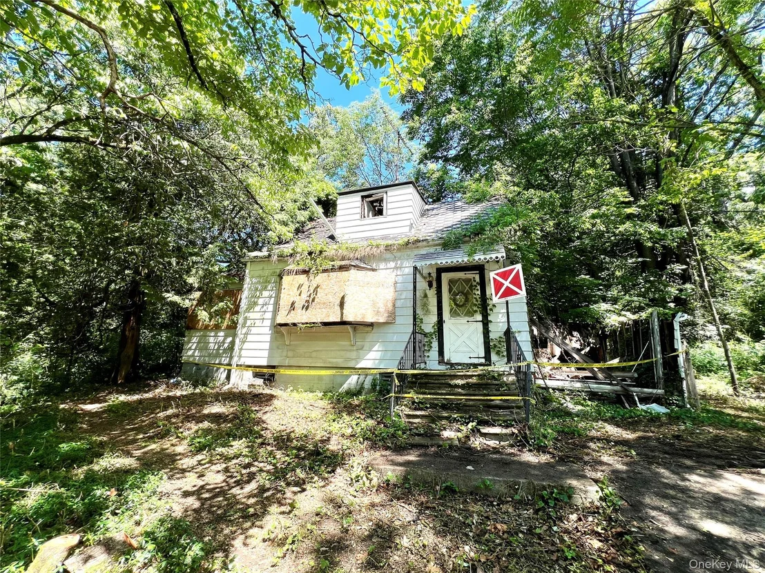 Photo of 11 Knolls Road